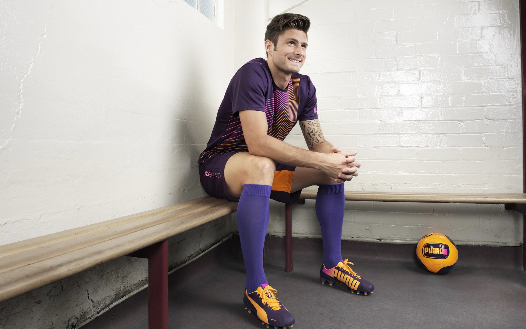 赛事焦点人物赛后回应热点，赛事焦点人物赛后回应热点分析